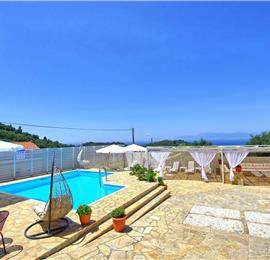 5 bedroom villa with pool & seaview, Perithia, sleeps 10